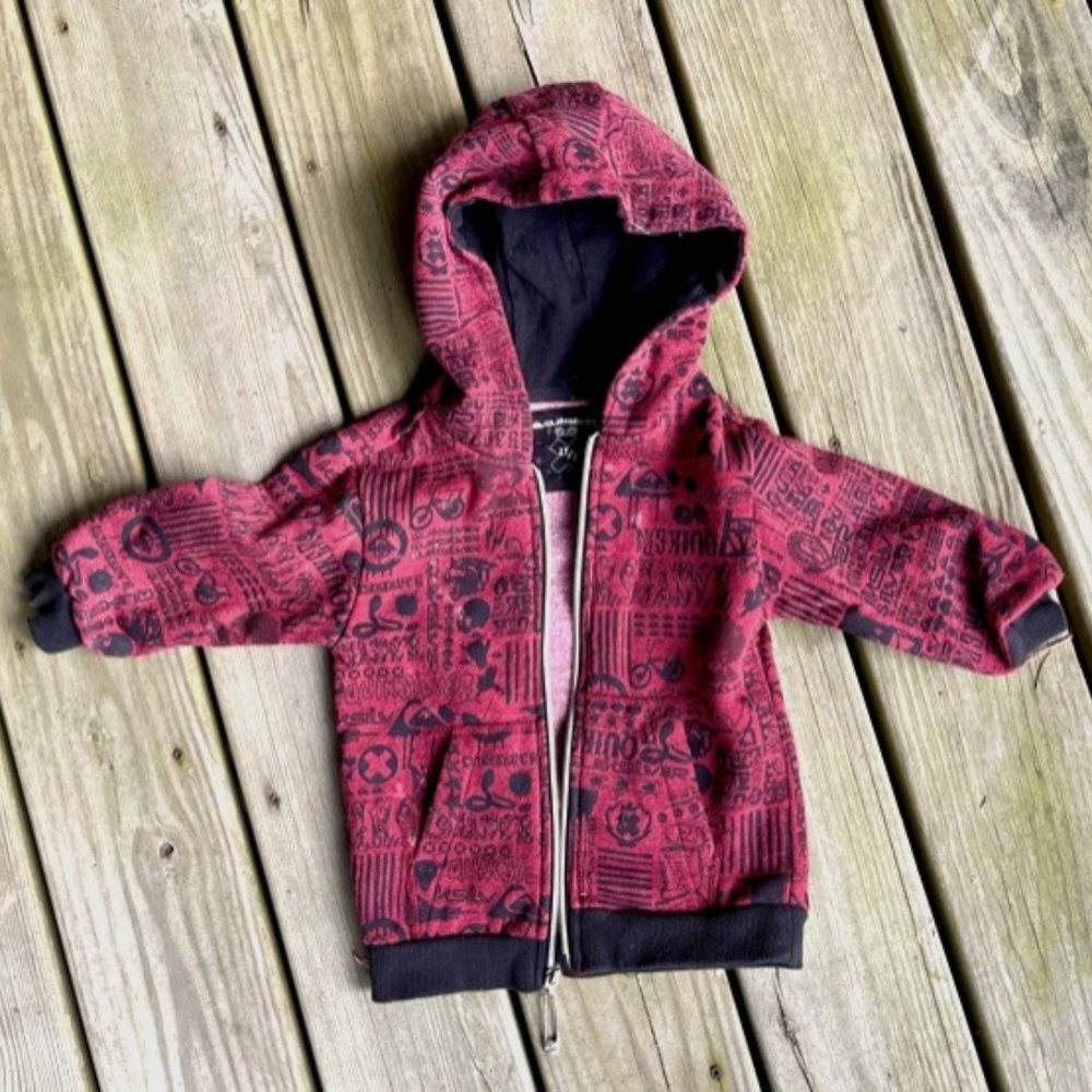 Quiksilver Boys Full Zip Hoodie 2T Maroon Black Skate Graphic Jacket